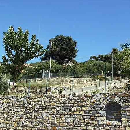 Holiday Via Diano Calderina Ferienhaus *