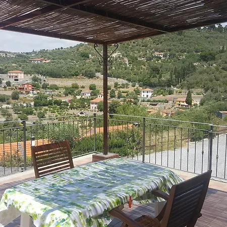 Holiday Via Diano Calderina Ferienhaus