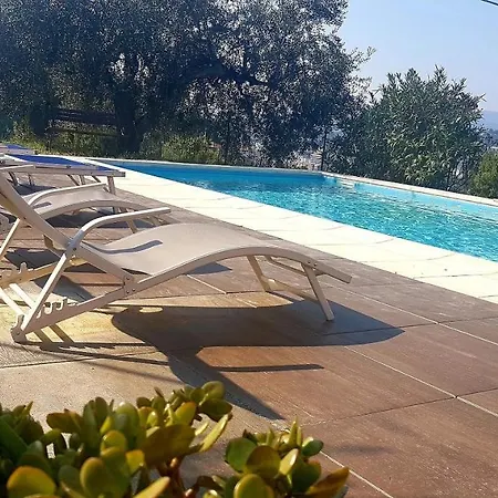 Holiday Via Diano Calderina Ferienhaus *